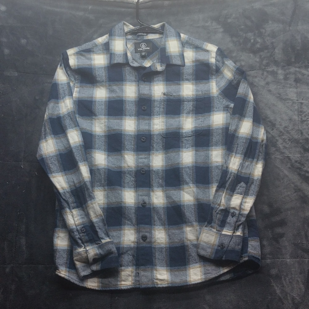 Volcom Flannel Shirt Mens Small Long Sleeve Plaid Button Up Modern Fit Cotton